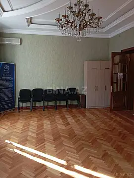 Kirayə verilir 5 otaqlı ofis 300 m²