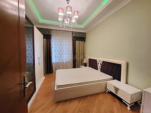 Kirayə verilir 3 otaqlı mənzil 150 m²