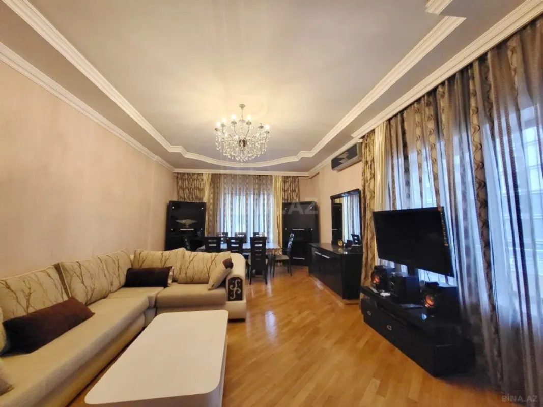 Kirayə verilir 3 otaqlı mənzil 150 m²
