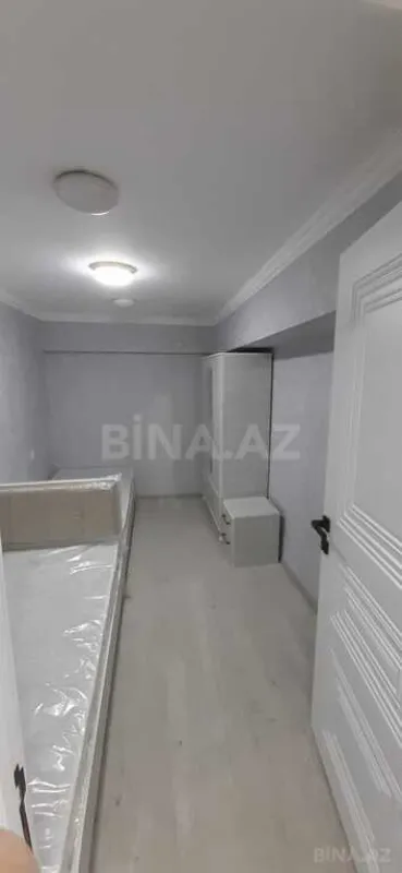 Satılır 3 otaqlı mənzil 130 m²