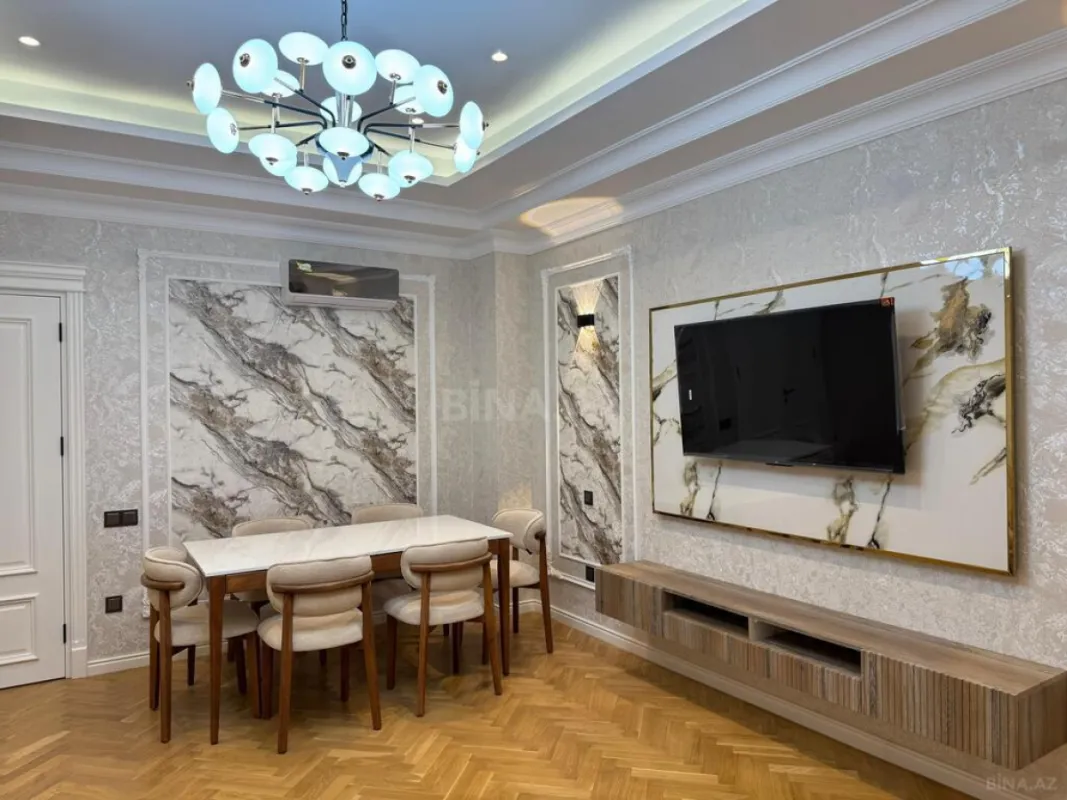 Kirayə verilir 2 otaqlı mənzil 95 m²