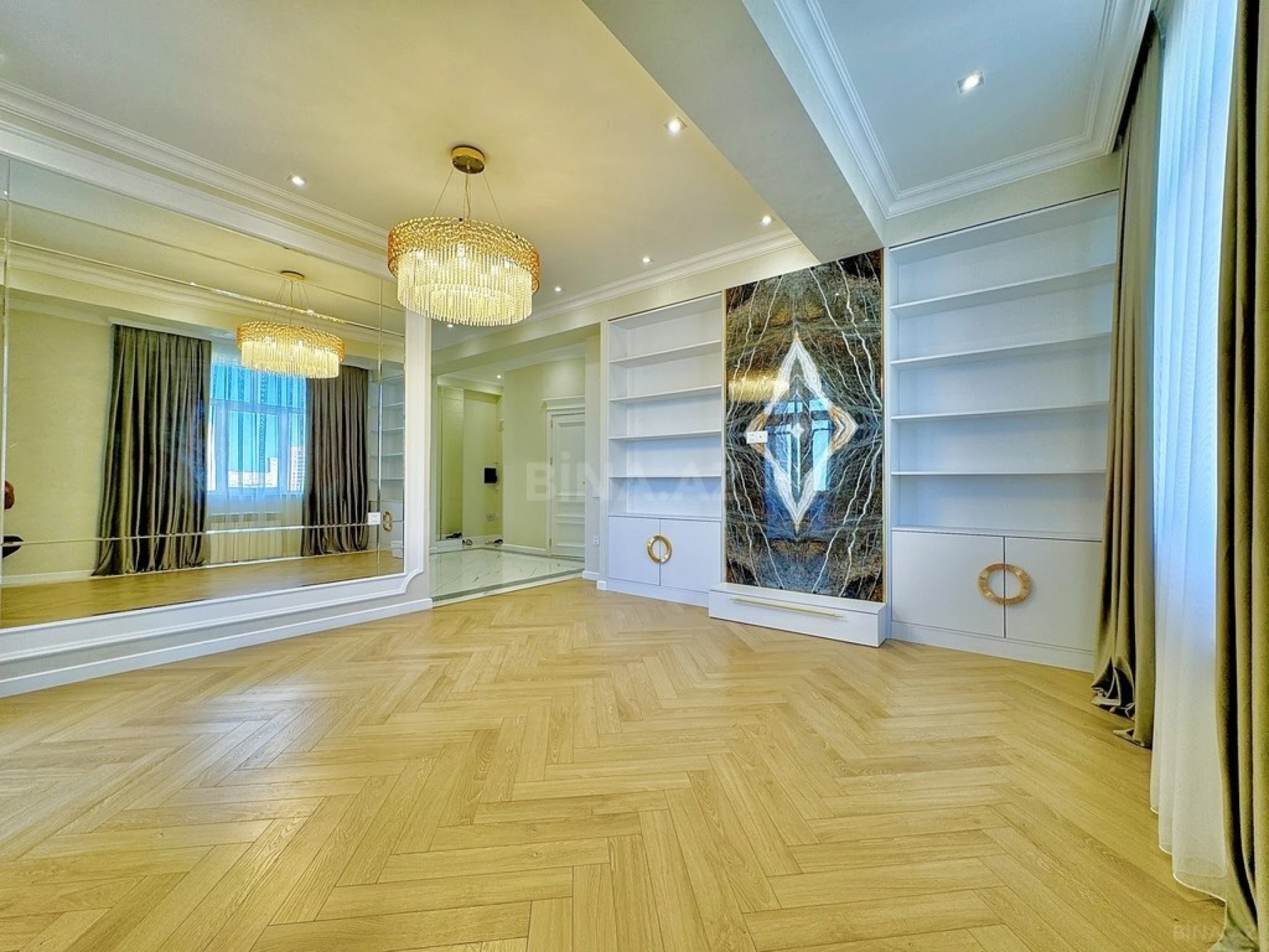 Satılır 3 otaqlı mənzil 80 m²