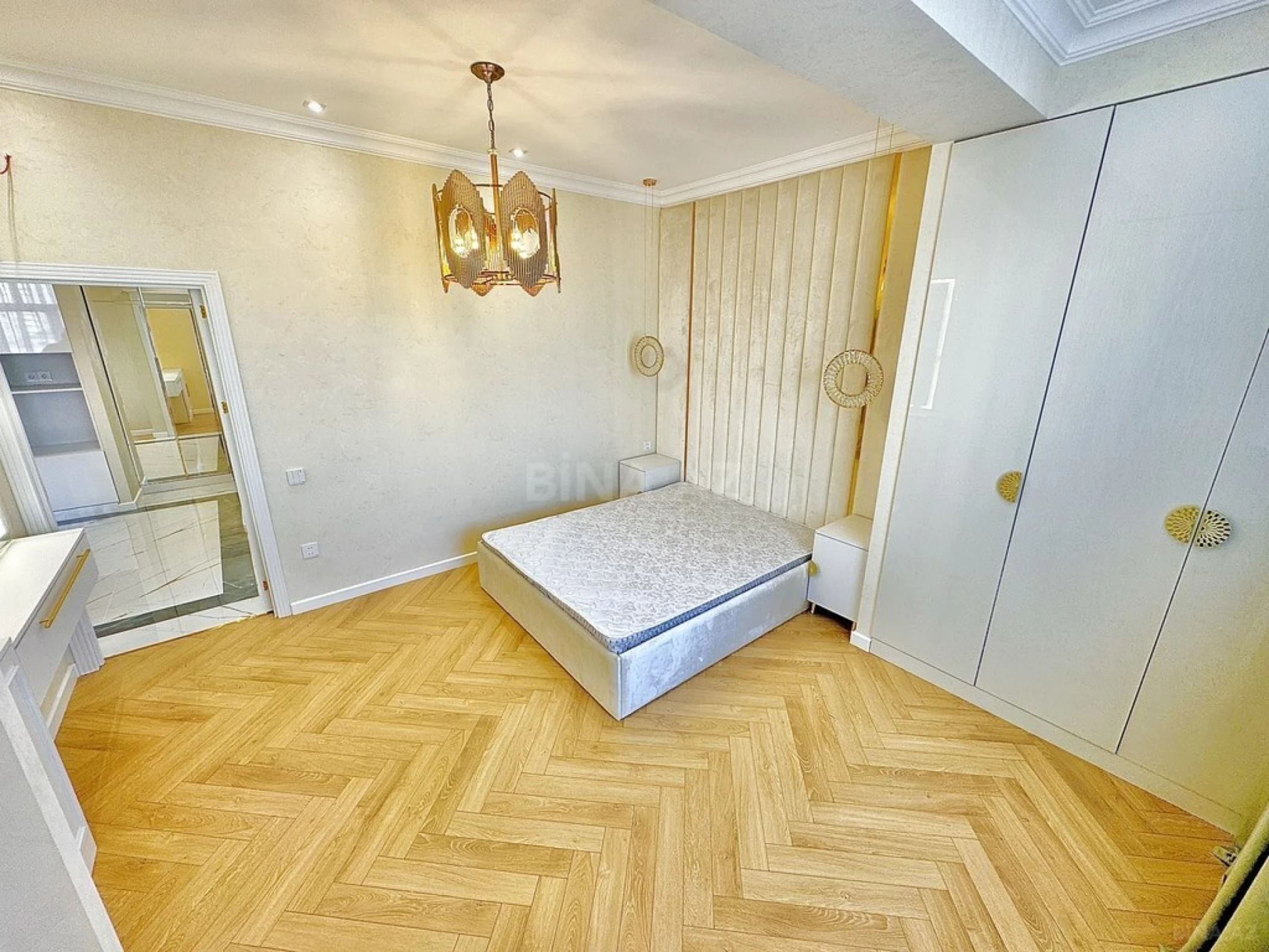 Satılır 3 otaqlı mənzil 80 m²