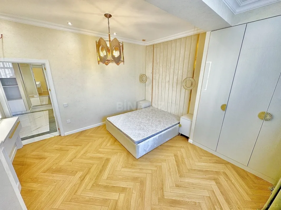 Satılır 3 otaqlı mənzil 80 m²