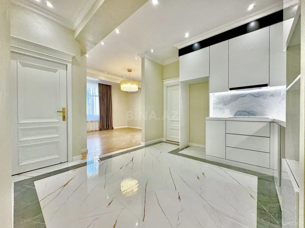 Satılır 3 otaqlı mənzil 80 m²