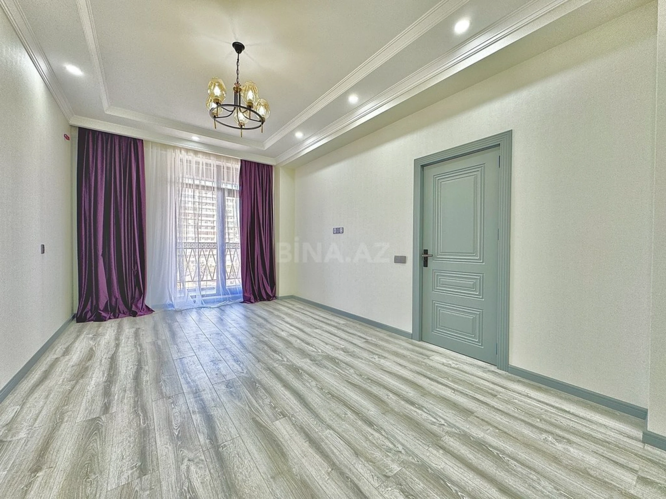 Satılır 2 otaqlı mənzil 85 m²
