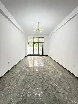 Satılır obyekt 80 m²