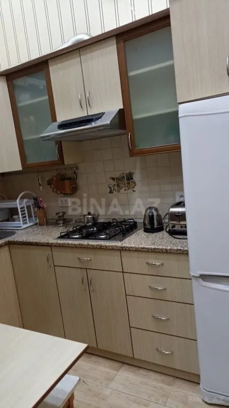 Satılır 2 otaqlı mənzil 62 m²