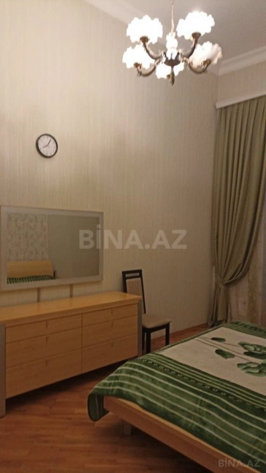 Satılır 2 otaqlı mənzil 62 m²