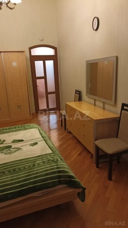 Satılır 2 otaqlı mənzil 62 m²