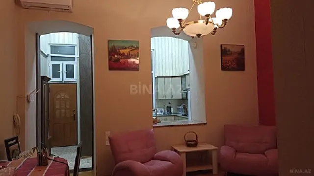 Satılır 2 otaqlı mənzil 62 m²