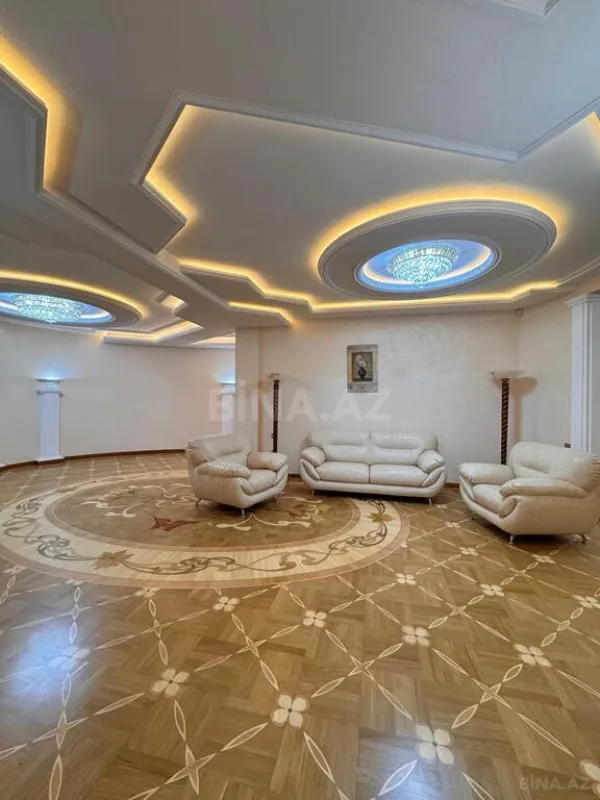 Satılır 5 otaqlı mənzil 512 m²
