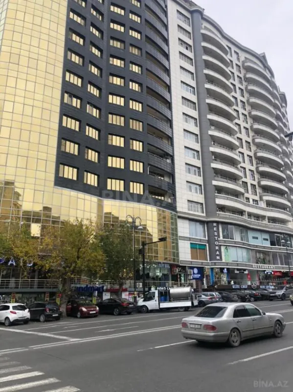 Satılır obyekt 100 m²