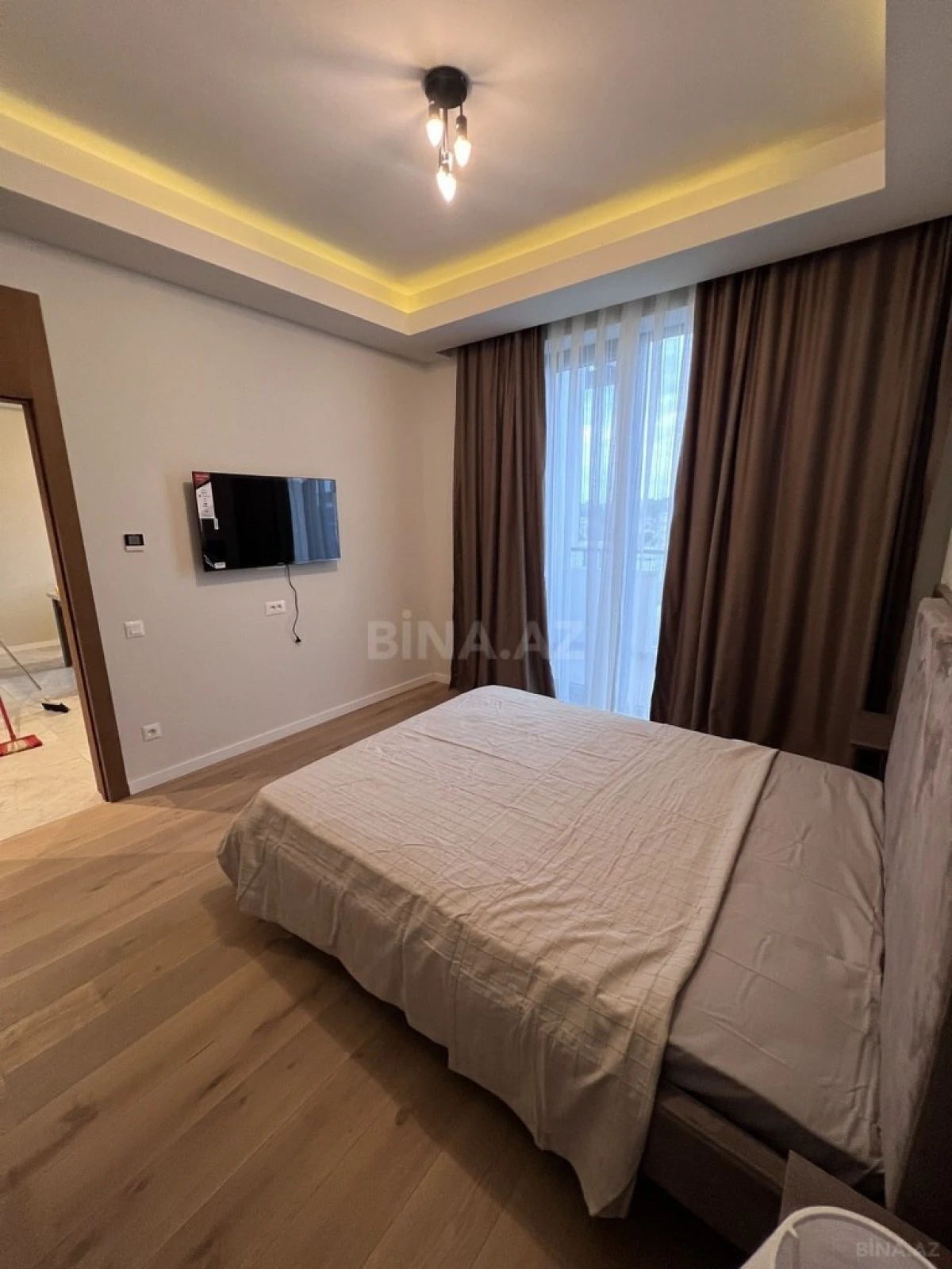Kirayə verilir 2 otaqlı mənzil 78 m²