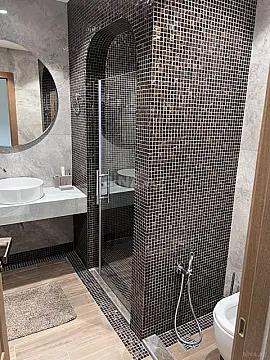 Kirayə verilir 2 otaqlı mənzil 78 m²