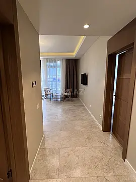 Kirayə verilir 2 otaqlı mənzil 78 m²