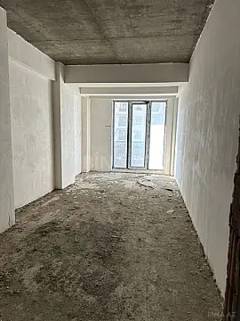 Satılır 4 otaqlı mənzil 171 m²