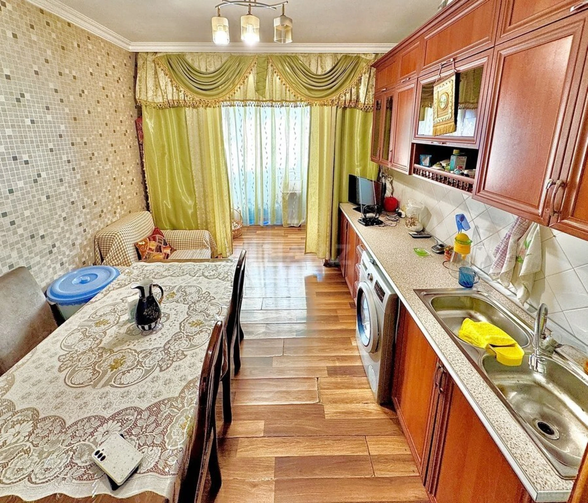 Satılır 3 otaqlı mənzil 85 m²