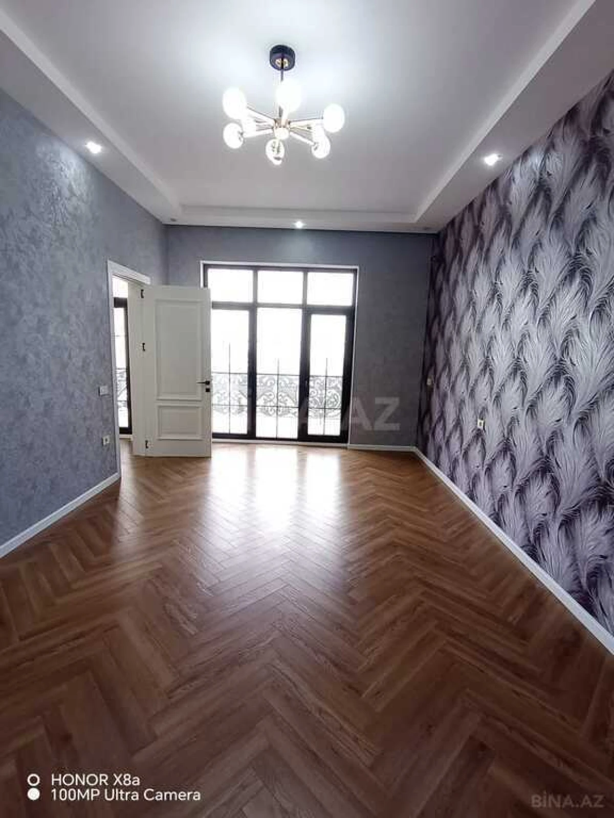 Satılır 4 otaqlı həyət evi 305 m²