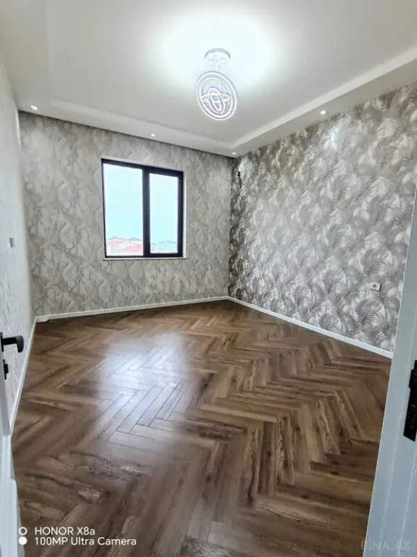 Satılır 4 otaqlı həyət evi 305 m²