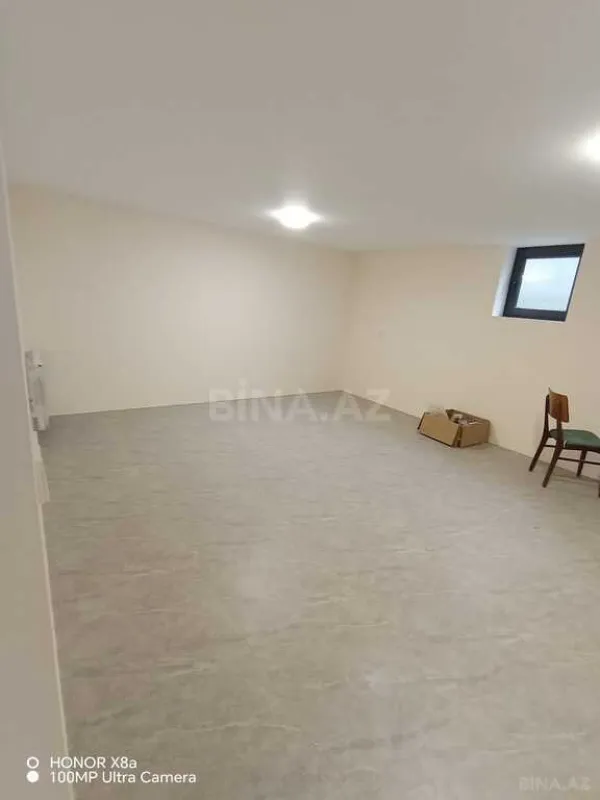 Satılır 4 otaqlı həyət evi 305 m²