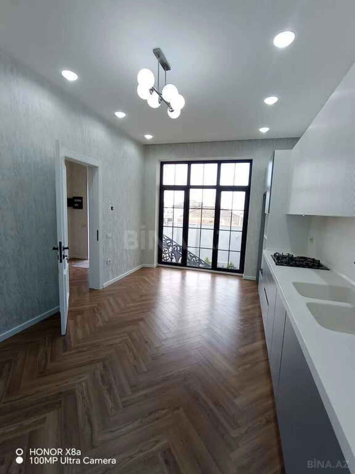 Satılır 4 otaqlı həyət evi 305 m²