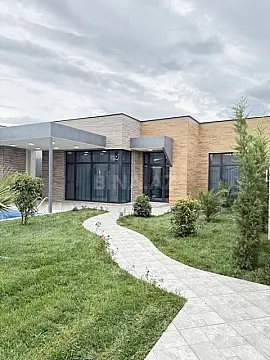 Satılır 4 otaqlı həyət evi 145 m²