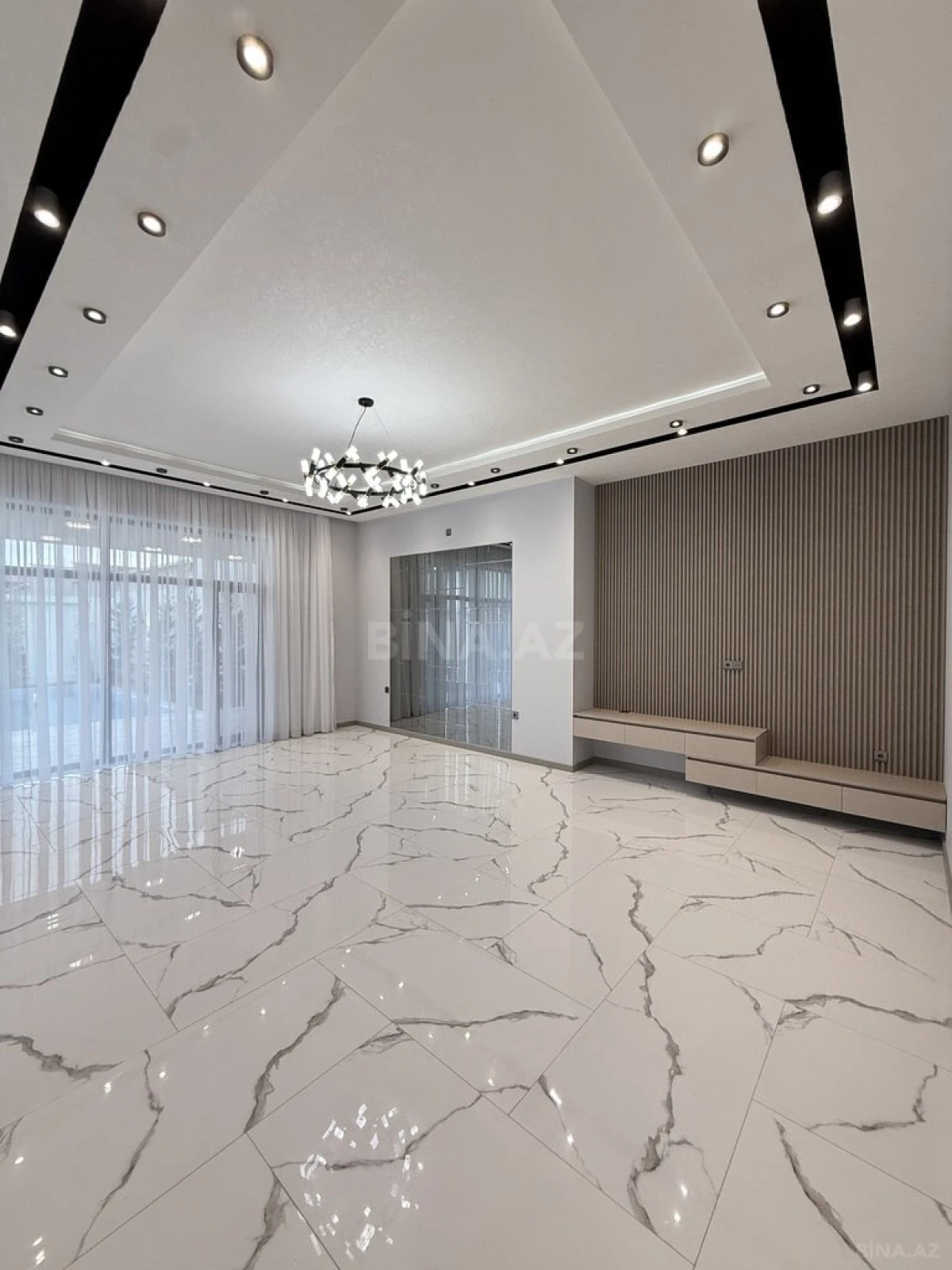 Satılır 4 otaqlı həyət evi 145 m²