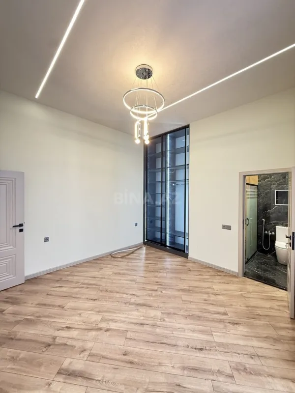 Satılır 4 otaqlı həyət evi 145 m²