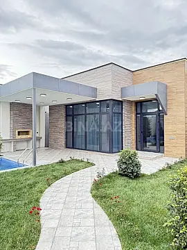 Satılır 4 otaqlı həyət evi 145 m²