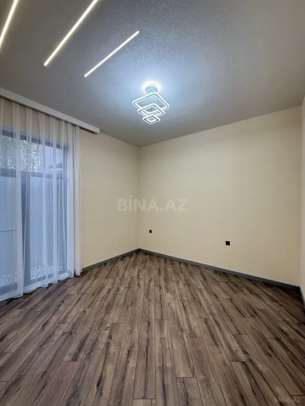 Satılır 4 otaqlı həyət evi 145 m²