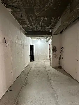 Satılır 3 otaqlı mənzil 136 m²