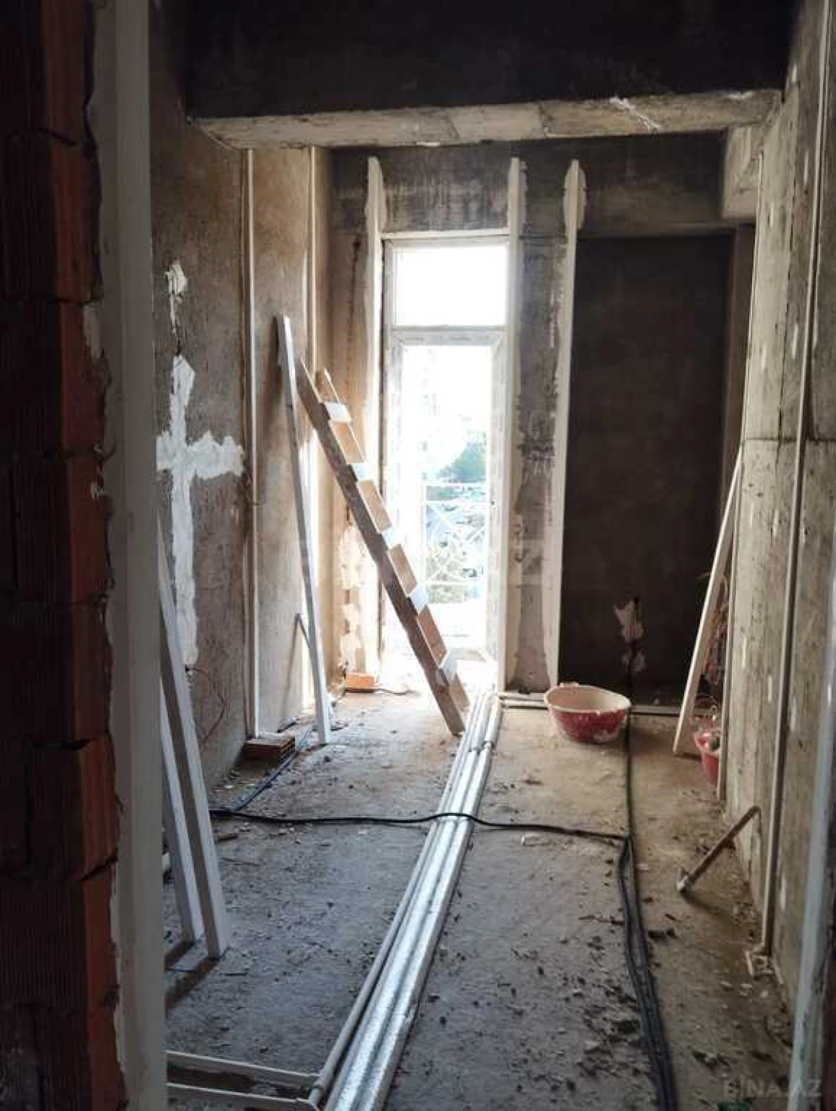 Satılır 2 otaqlı mənzil 55 m²