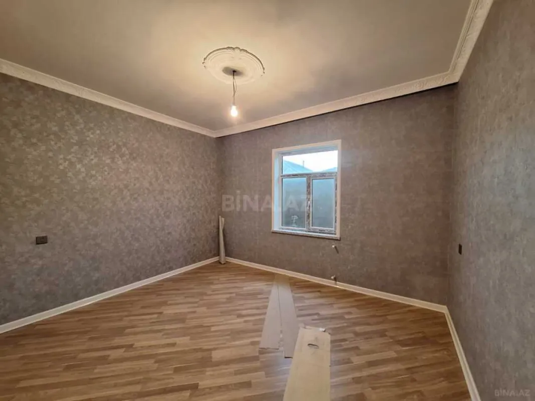 Satılır 4 otaqlı həyət evi 125 m²