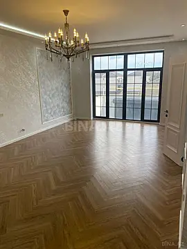 Satılır 4 otaqlı həyət evi 300 m²