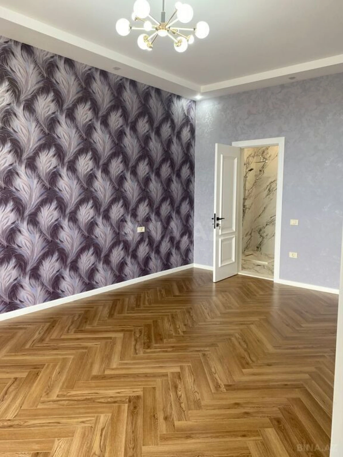 Satılır 4 otaqlı həyət evi 300 m²
