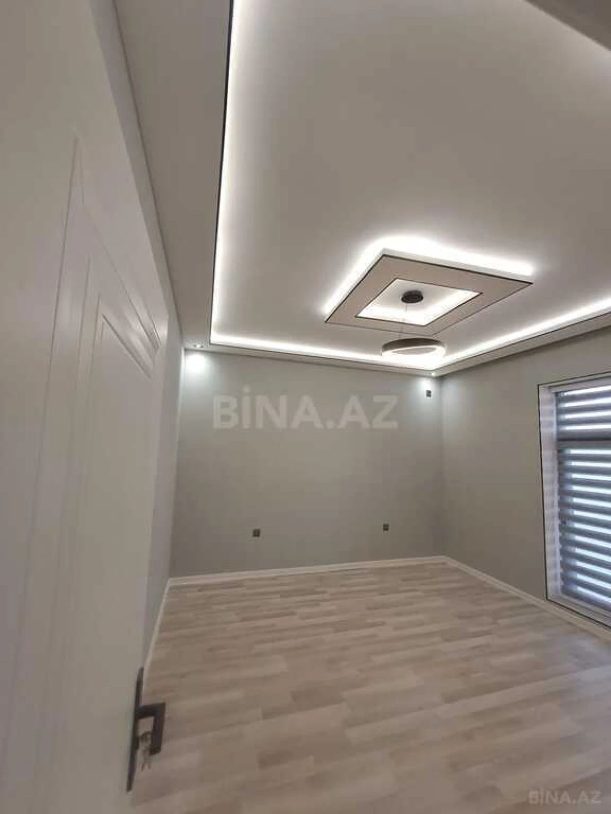 Satılır 5 otaqlı həyət evi 200 m²