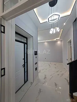 Satılır 5 otaqlı həyət evi 200 m²