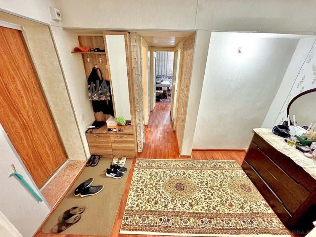 Satılır 2 otaqlı mənzil 60 m²