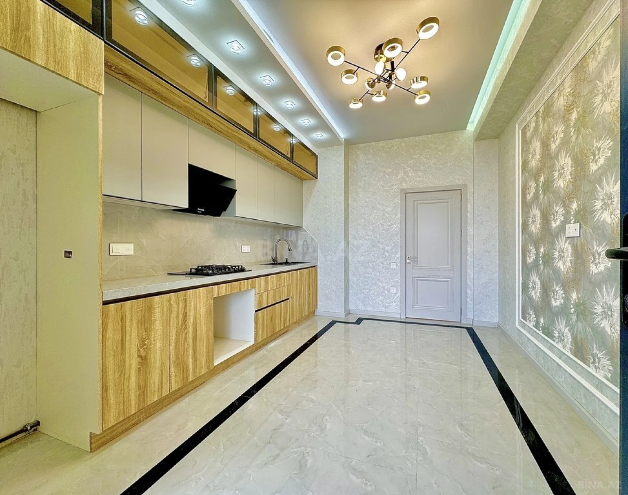 Satılır 2 otaqlı mənzil 85 m²