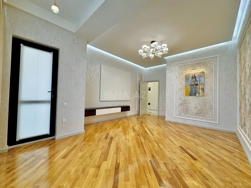 Satılır 2 otaqlı mənzil 85 m²