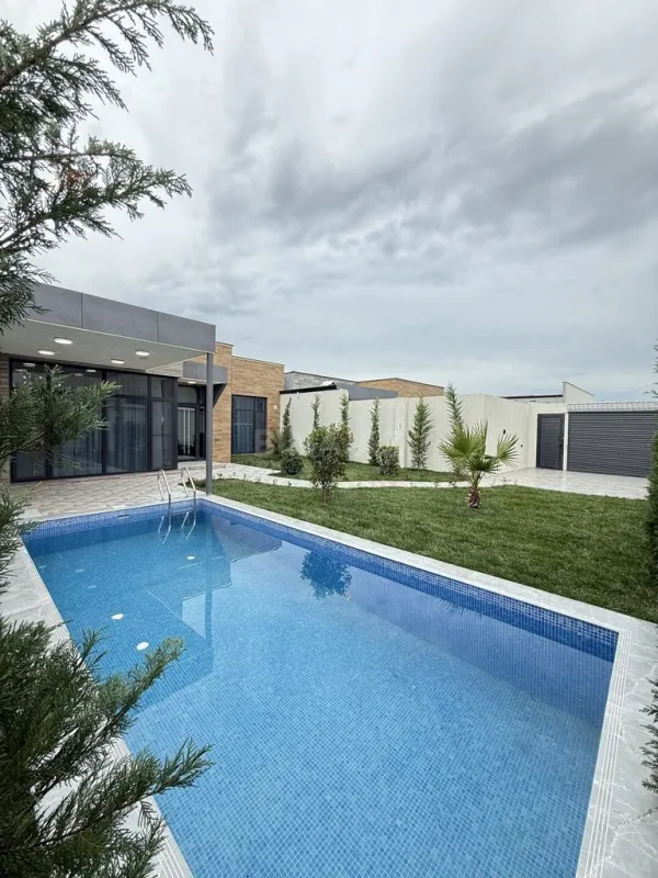 Satılır 4 otaqlı həyət evi 145 m²