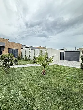 Satılır 4 otaqlı həyət evi 145 m²