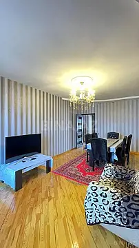 Satılır 3 otaqlı mənzil 105 m² — Bakı, Yeni Yasamal 3 otaq 105.00 m²