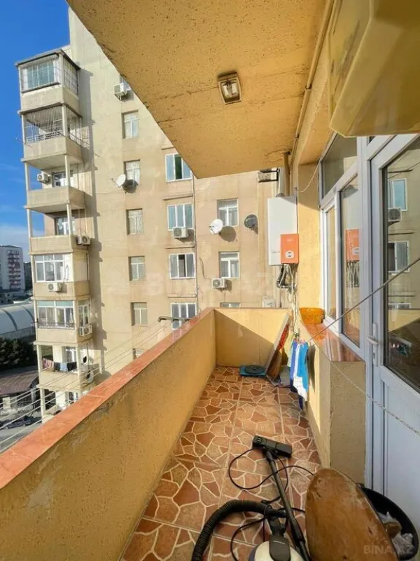 Satılır 3 otaqlı mənzil 105 m²