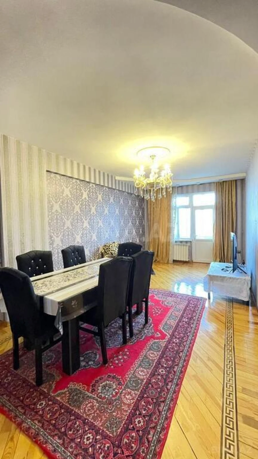 Satılır 3 otaqlı mənzil 105 m²