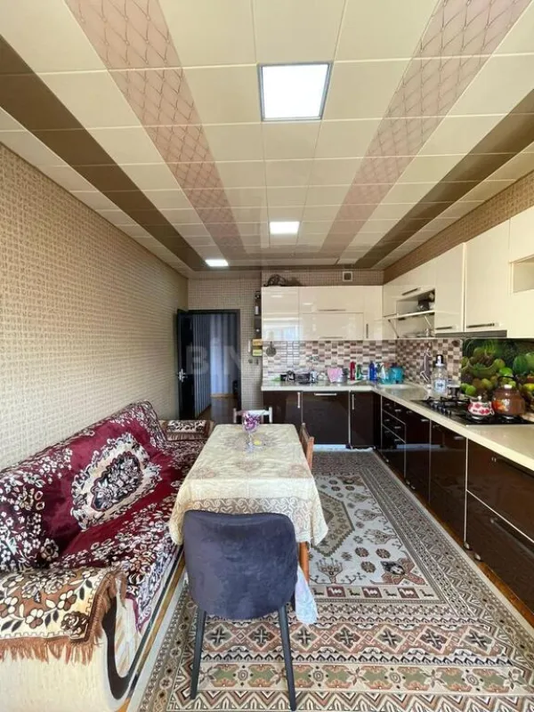 Satılır 3 otaqlı mənzil 105 m²