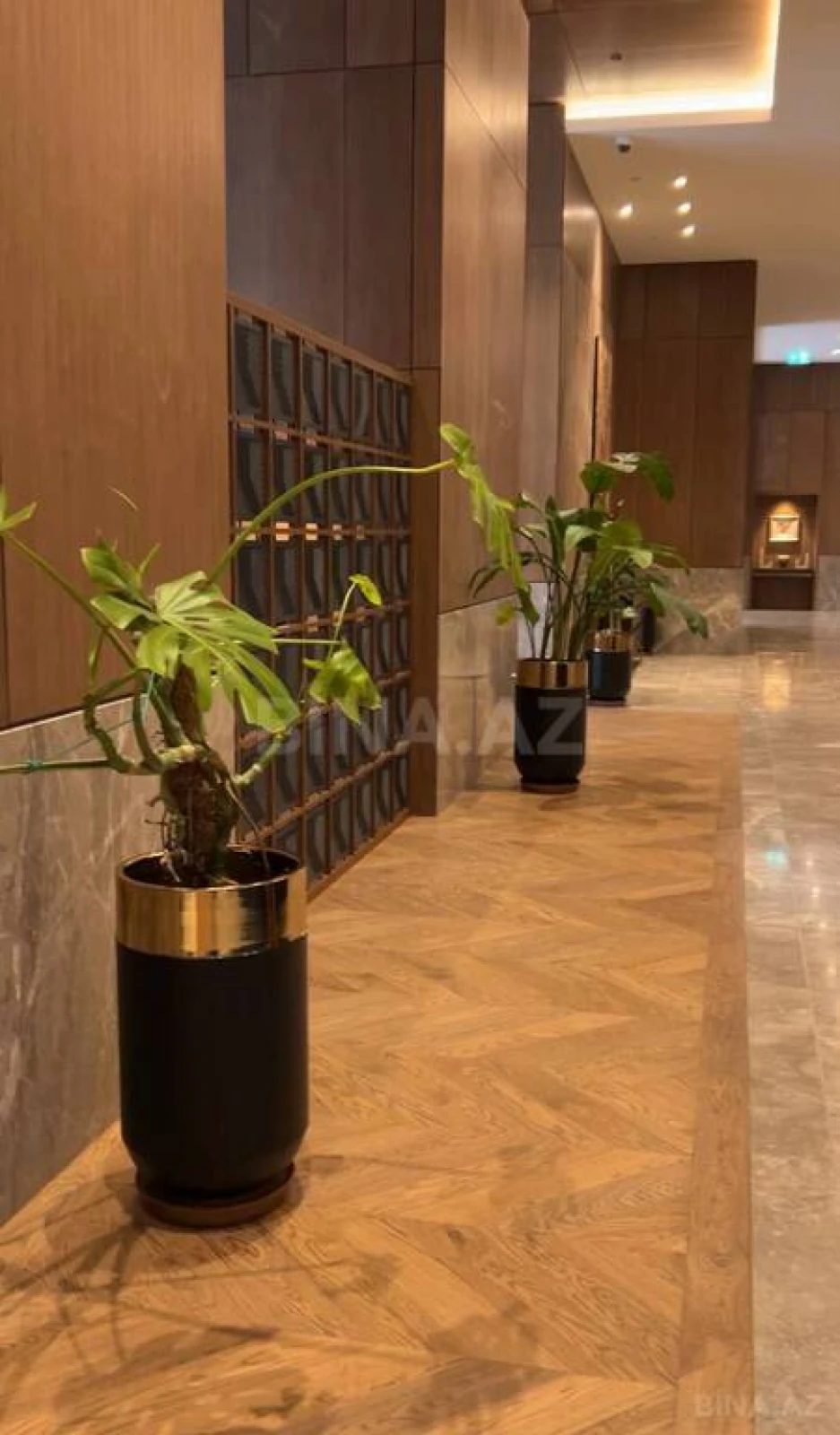 Satılır 2 otaqlı mənzil 90 m²