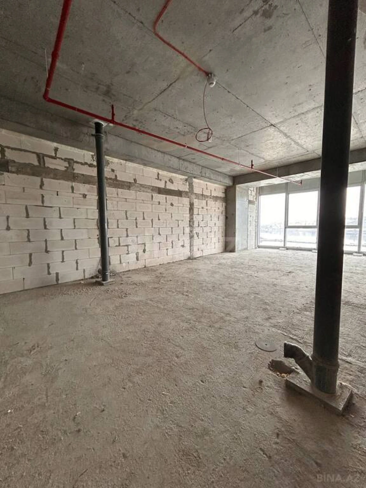 Satılır 2 otaqlı mənzil 90 m²