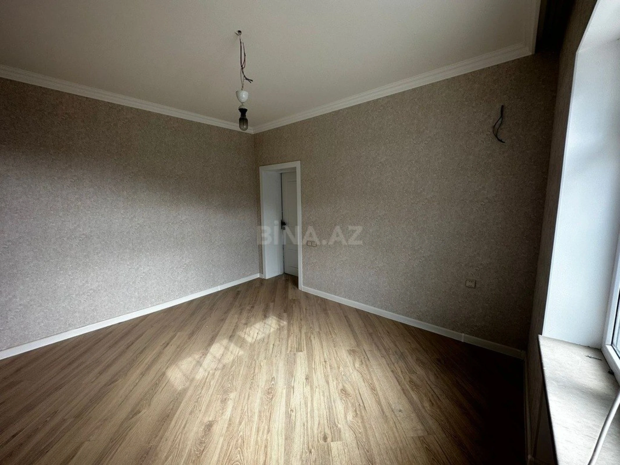 Satılır 4 otaqlı həyət evi 130 m²